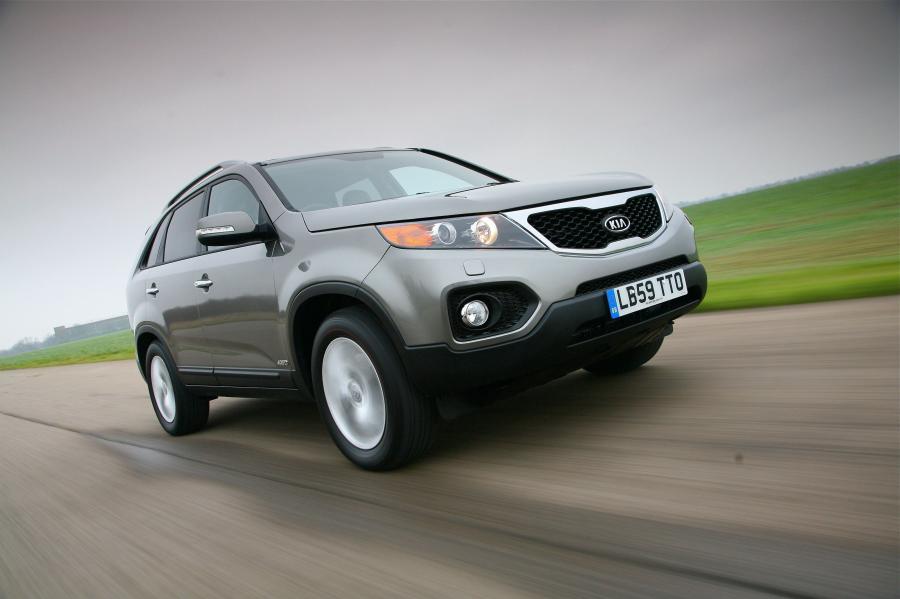  Kia Sorento 2010 года  (фото 26 из 238)